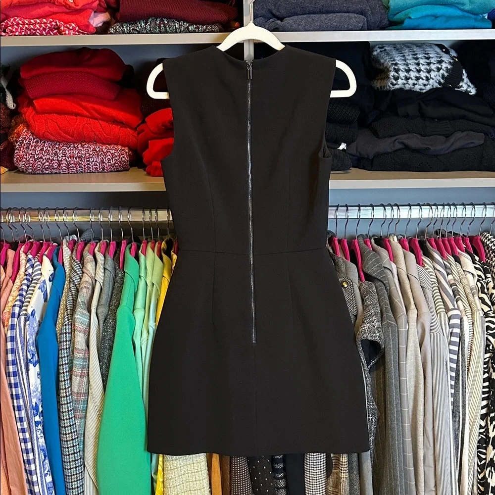 French Connection black sleeveless exposed back zipper dress size 0 NWOT - Picture 3 of 4